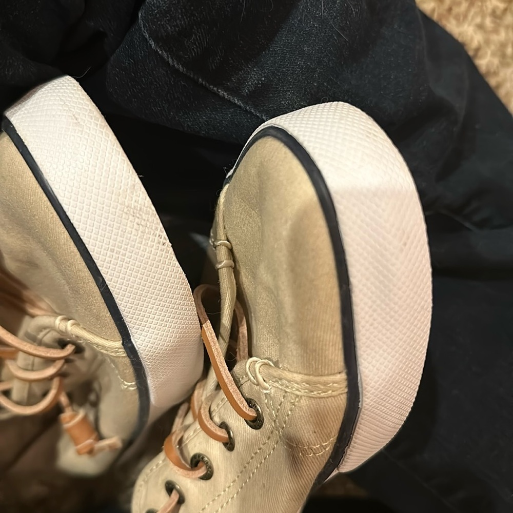 Shoes - Picture 6 of 6
